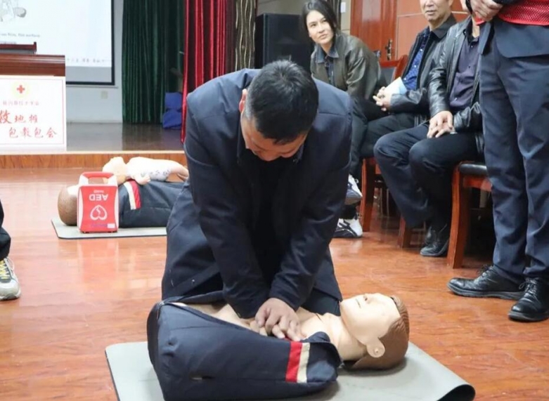 延川县红十字会应急救护培训系列活动